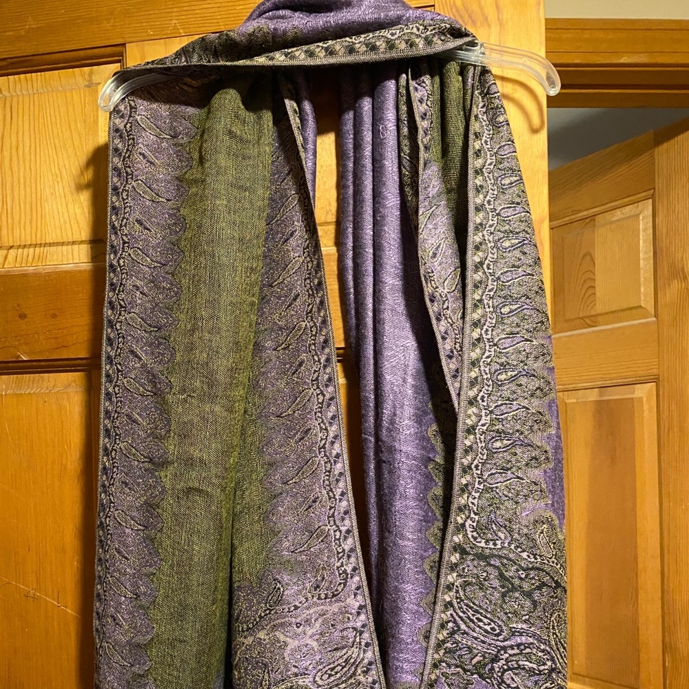 Pashmina- imported 55% pashmina, 45% silk